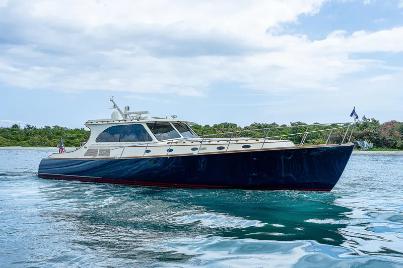 Mel Belle Yacht Photos Pics 