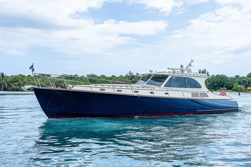 Mel Belle Yacht Photos Pics 