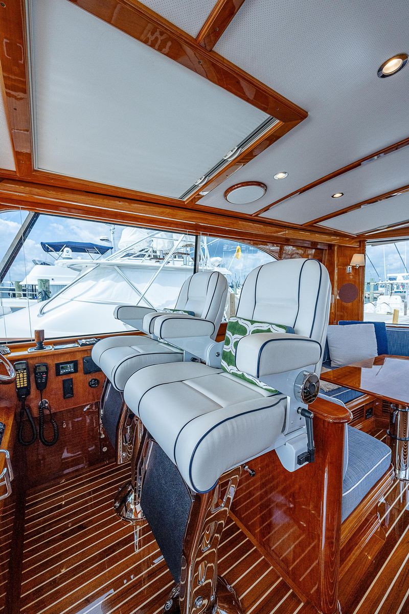 2018 Hinckley 55 