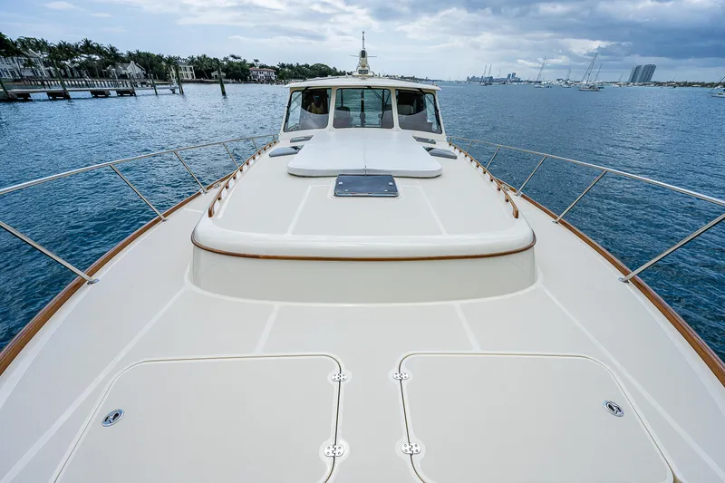 Mel Belle Yacht Photos Pics 