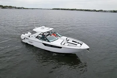 Monterey 385 Super Express