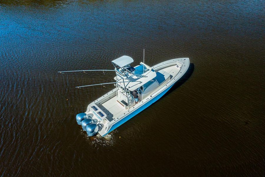 2019 Contender 39 Fisharound