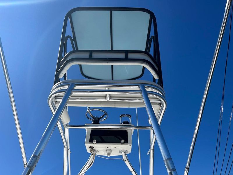 2019 Contender 39 Fisharound