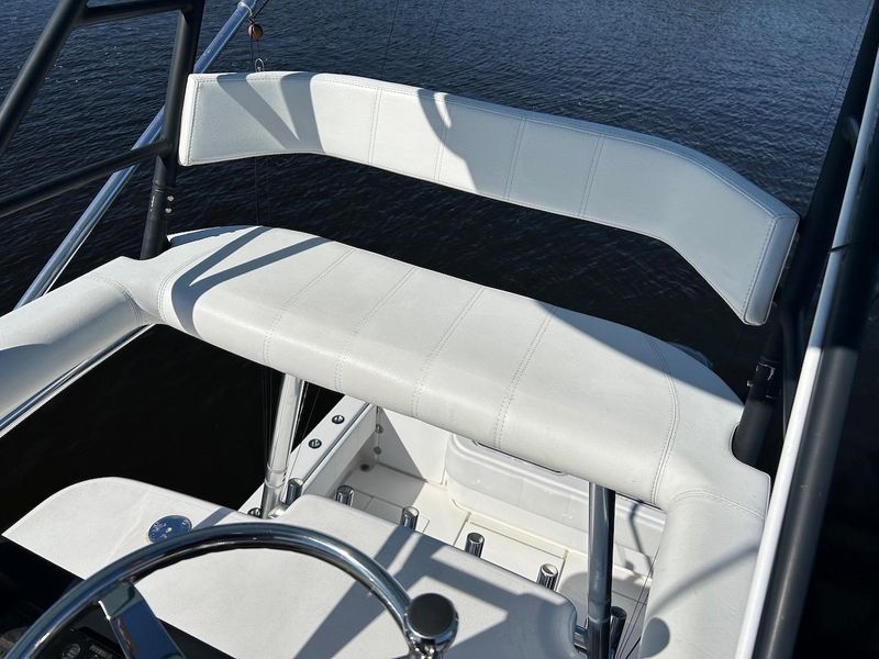 2019 Contender 39 Fisharound