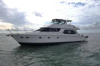 Carver 56 Voyager