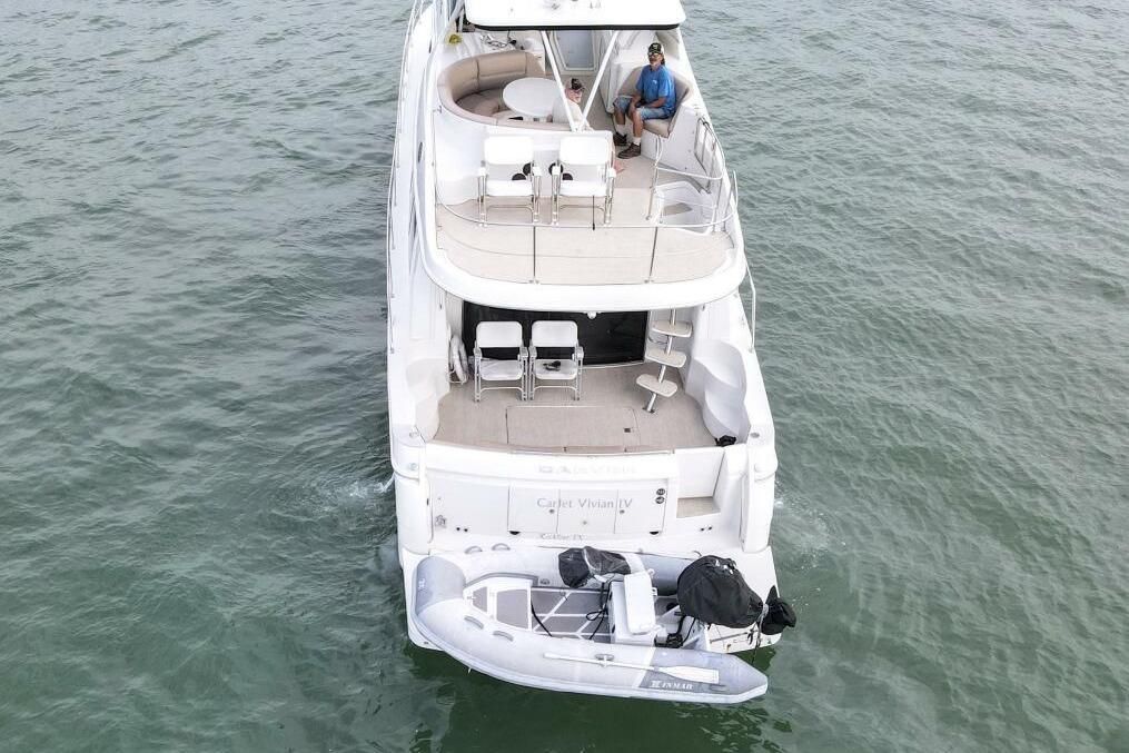2004 Carver 56 