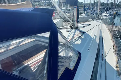 2019 Beneteau Oceanis 38.1