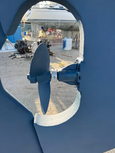 Aries Yacht Photos Pics Propeller of 1982 Sea Star 46 boat in dry dock, undergoing maintenance.