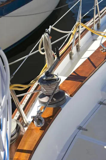 Aries Yacht Photos Pics 1982 Sea Star 46 sailboat deck with winch and ropes.