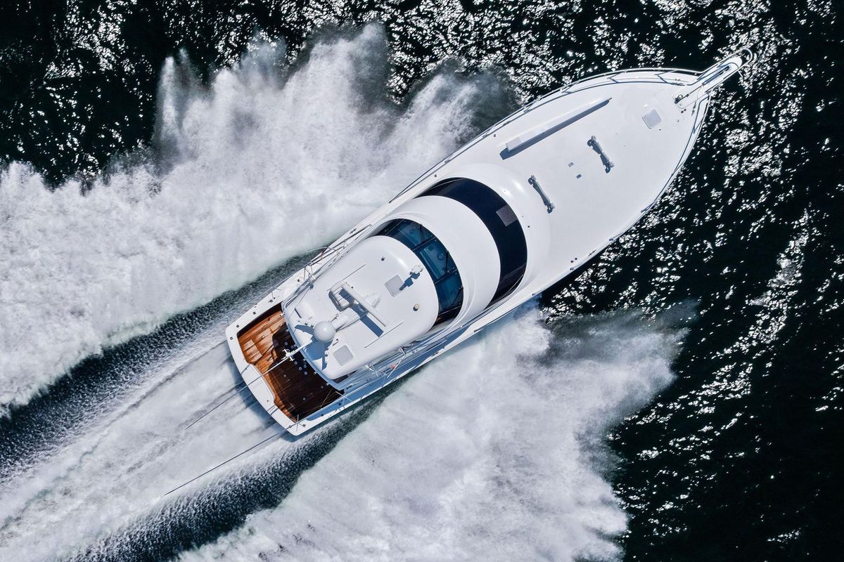 2017 Viking 62 
