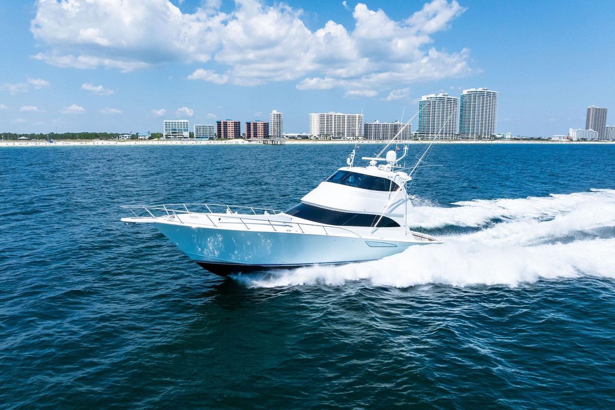 2017 Viking 62 