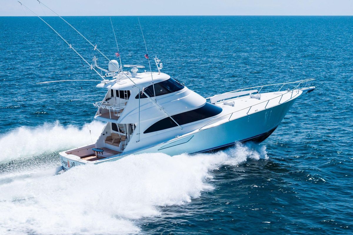 2017 Viking 62 