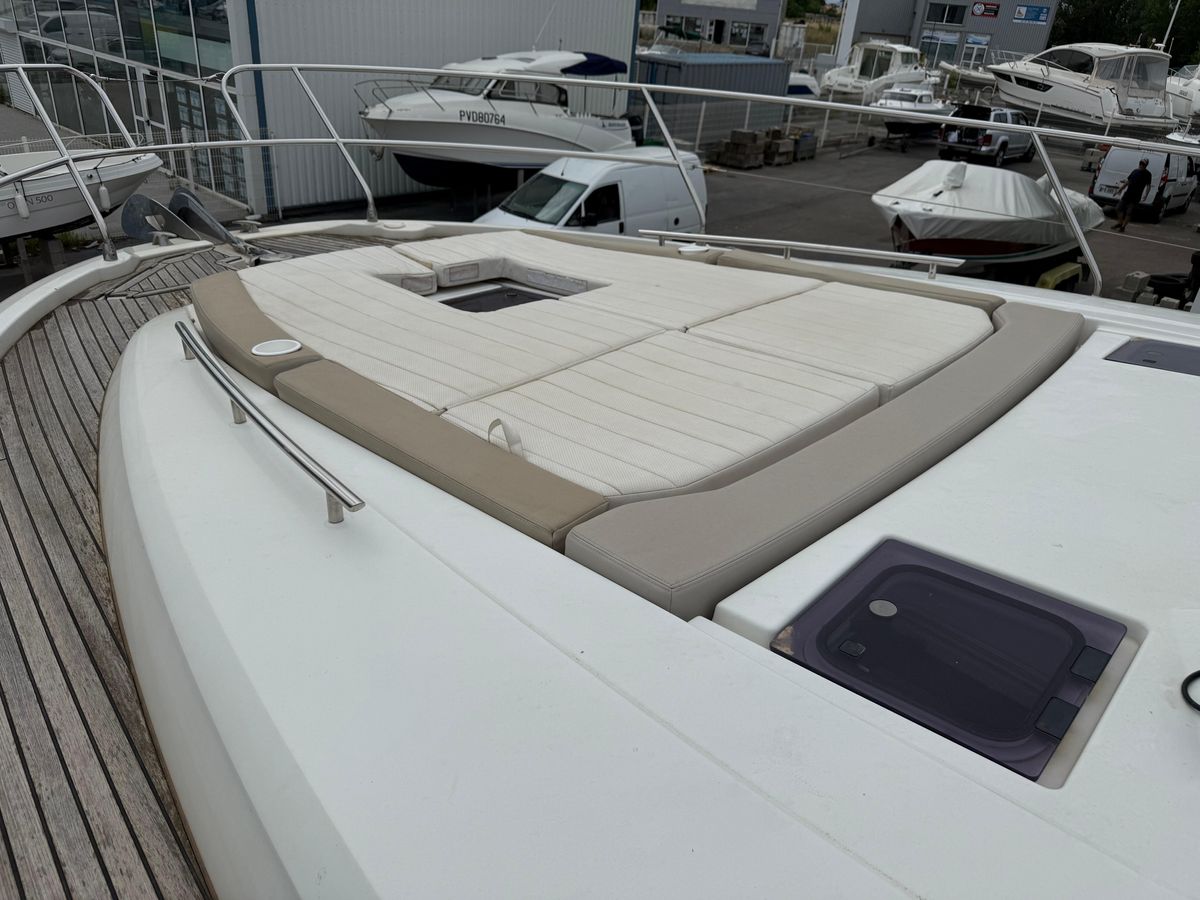 2018 Jeanneau 46 