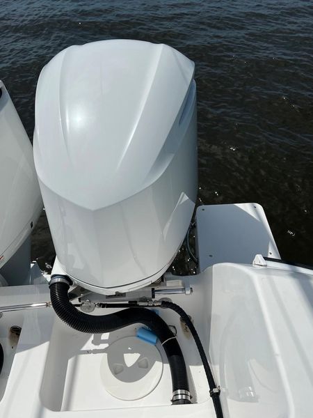 2013 Intrepid 375 Center Console