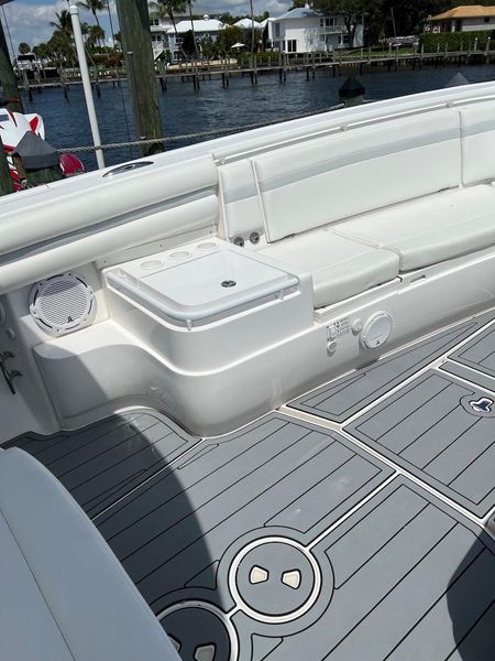 2013 Intrepid 375 Center Console