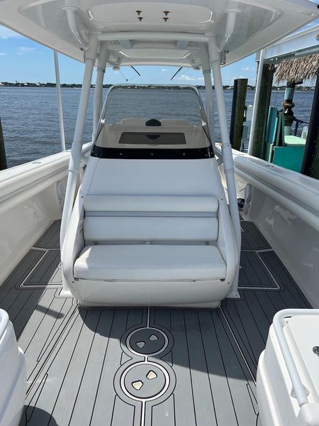 2013 Intrepid 375 Center Console