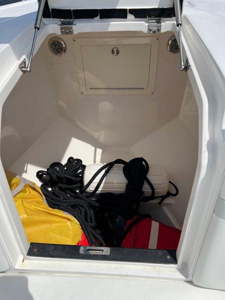 2013 Intrepid 375 Center Console