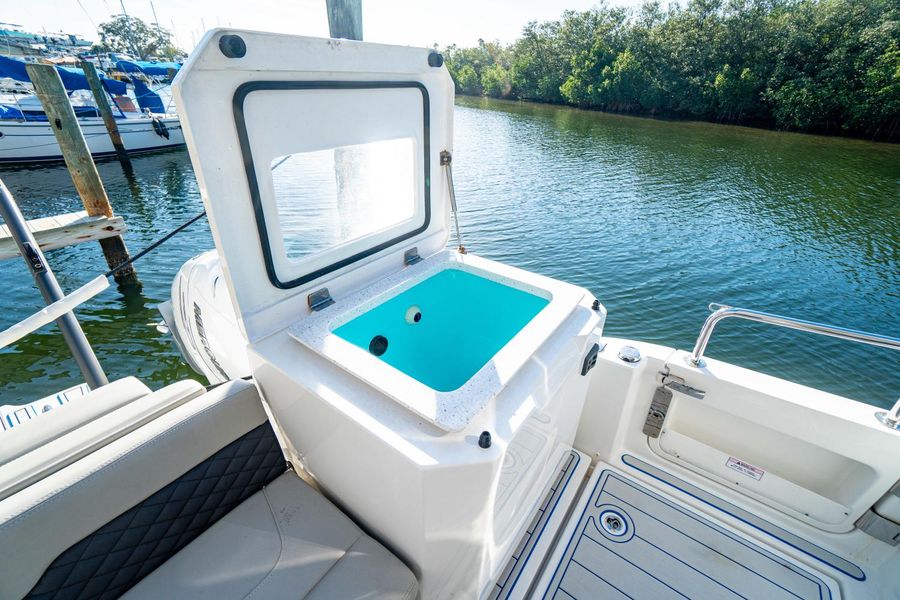 2020 Aquila 36