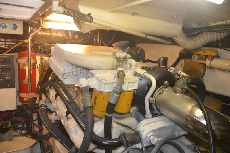 Sea Time Yacht Photos Pics Engine room of a 2001 Tiara Yachts 4100 Open