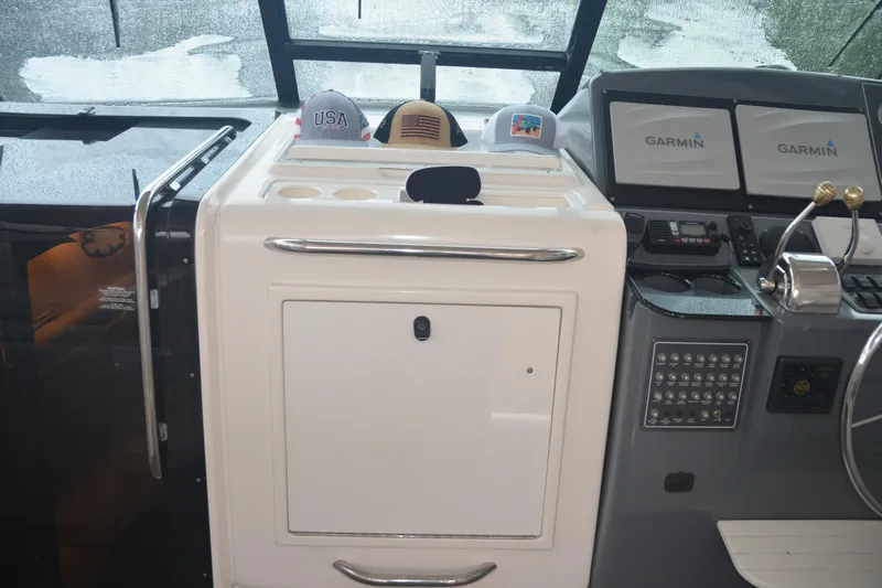 Sea Time Yacht Photos Pics Helm of 2001 Tiara Yachts 4100 Open with Garmin displays .