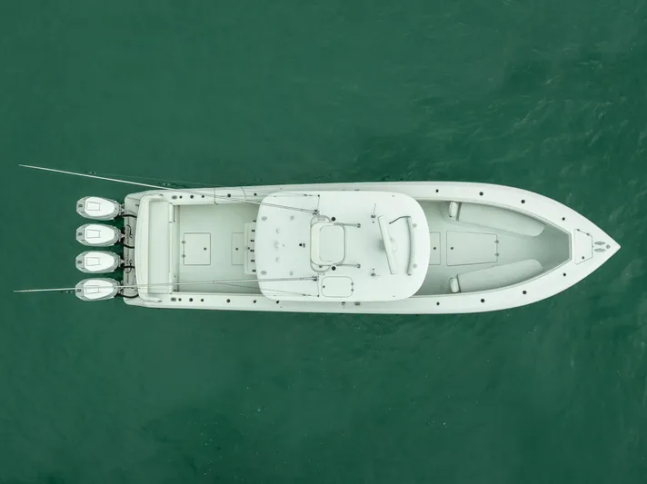 Katalyst Yacht Photos Pics 