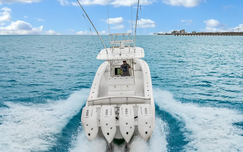 Katalyst Yacht Photos Pics 