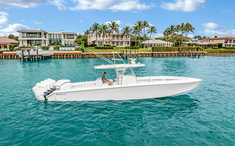 Katalyst Yacht Photos Pics 