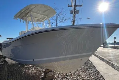 Cobia 220 CC