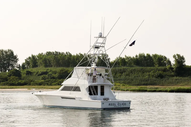 Reel Class Yacht Photos Pics 