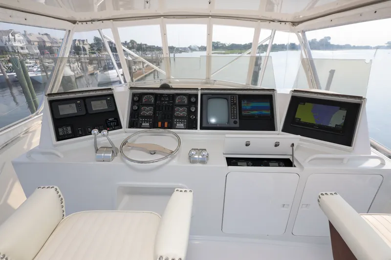 Reel Class Yacht Photos Pics 