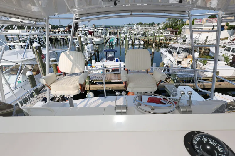 Reel Class Yacht Photos Pics 