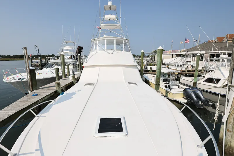 Reel Class Yacht Photos Pics 