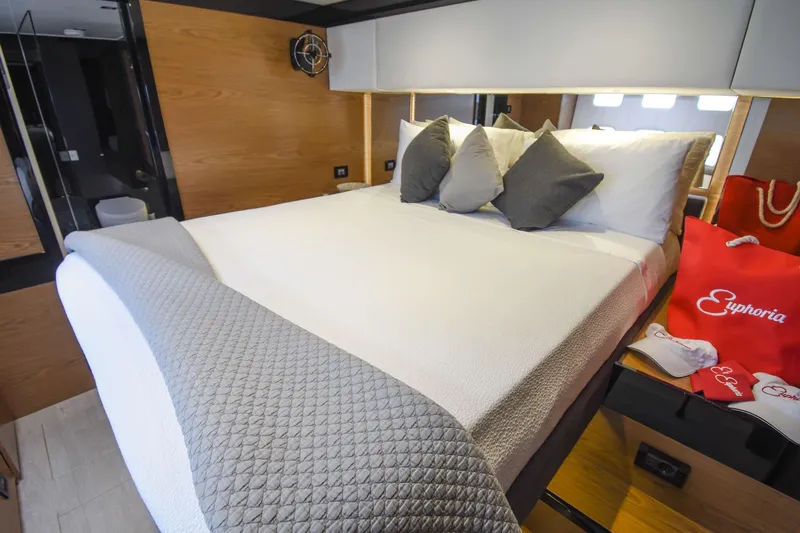 Euphoria Yacht Photos Pics 