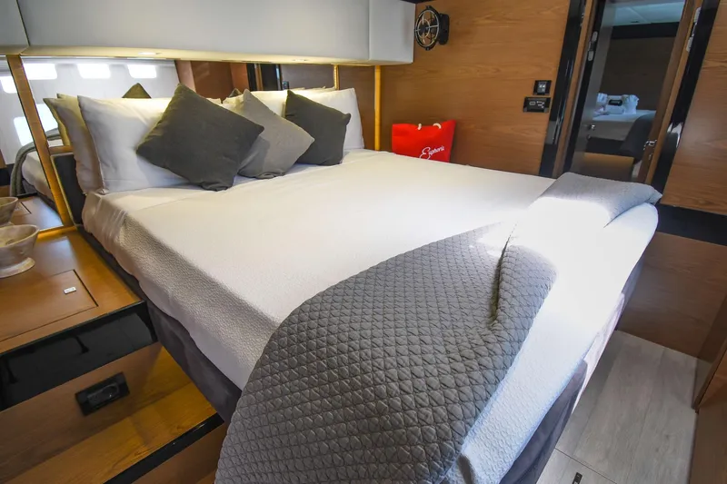 Euphoria Yacht Photos Pics 