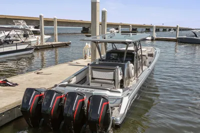 Nor-Tech 390 Sport Center Console