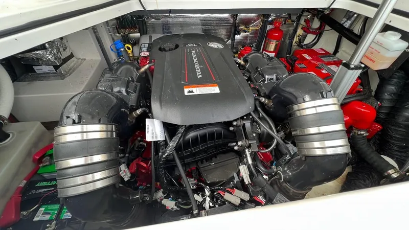 Andiamo Yacht Photos Pics 