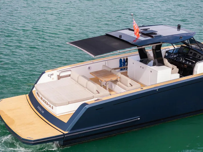 Sea Buddha II Yacht Photos Pics 