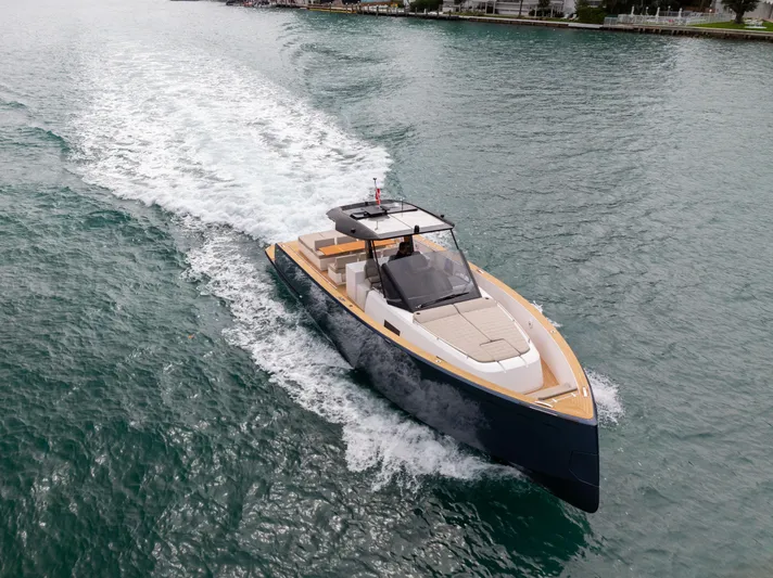 Sea Buddha II Yacht Photos Pics 