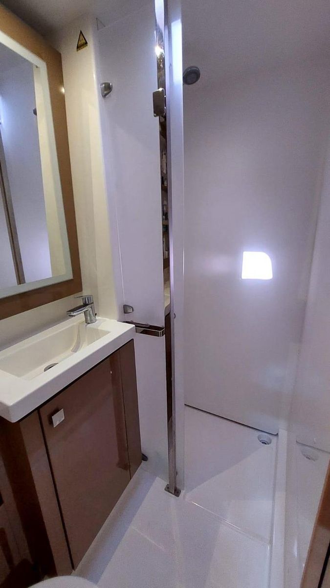 2018 Fountaine Pajot 47 