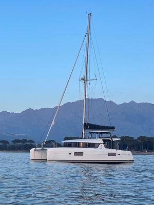 Yacht