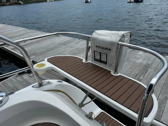 Atlantis Yacht Photos Pics 