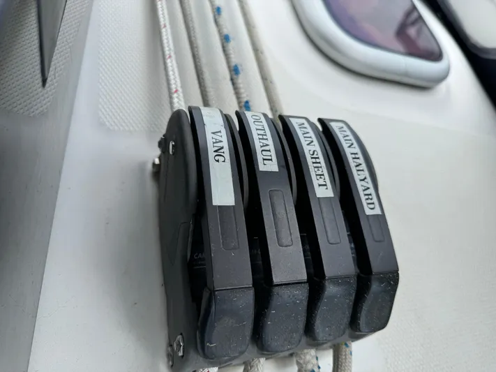 Atlantis Yacht Photos Pics 