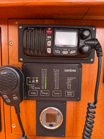 Atlantis Yacht Photos Pics 