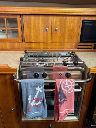 Atlantis Yacht Photos Pics 