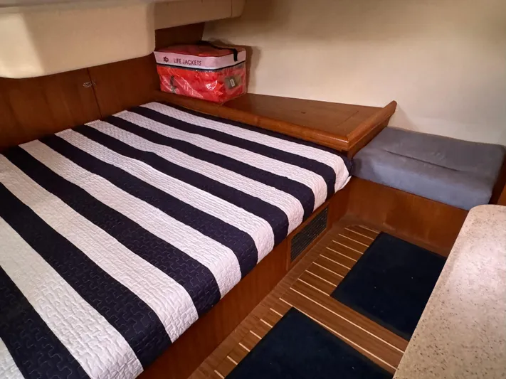 Atlantis Yacht Photos Pics 