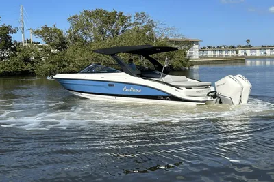 Sea Ray 280 SLX Outboard