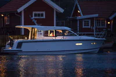 2025 Nimbus 305 Coupe