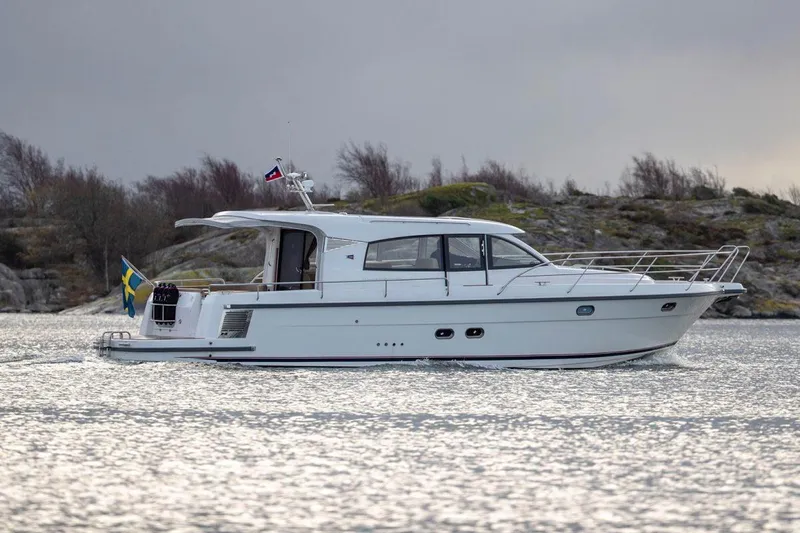 Availble To Order Yacht Photos Pics Manufacturer Provided Image