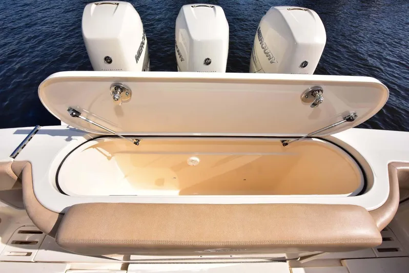 Pain Killer Yacht Photos Pics 