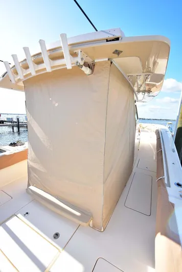 Pain Killer Yacht Photos Pics 